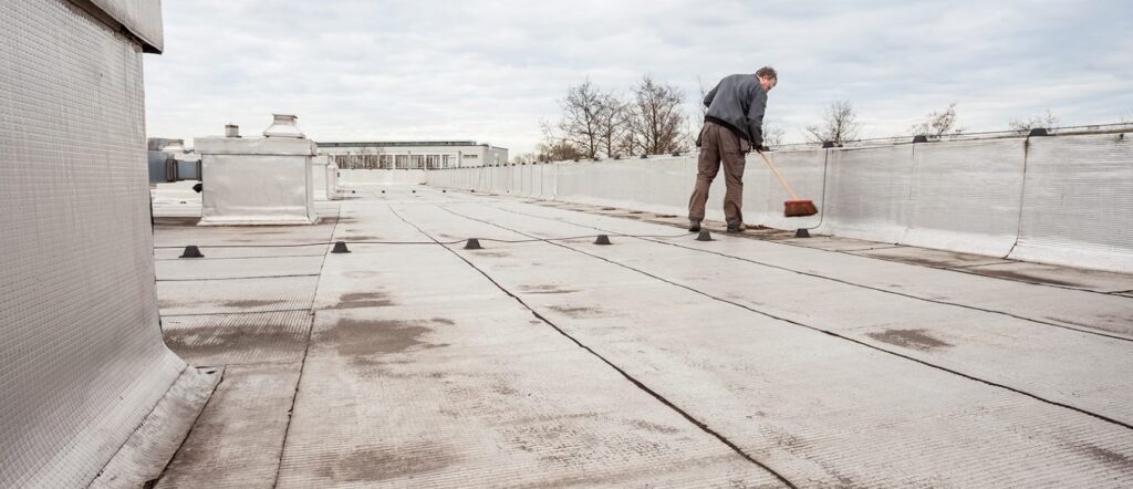 common problem areas of commercial flat roofs in Montgomery